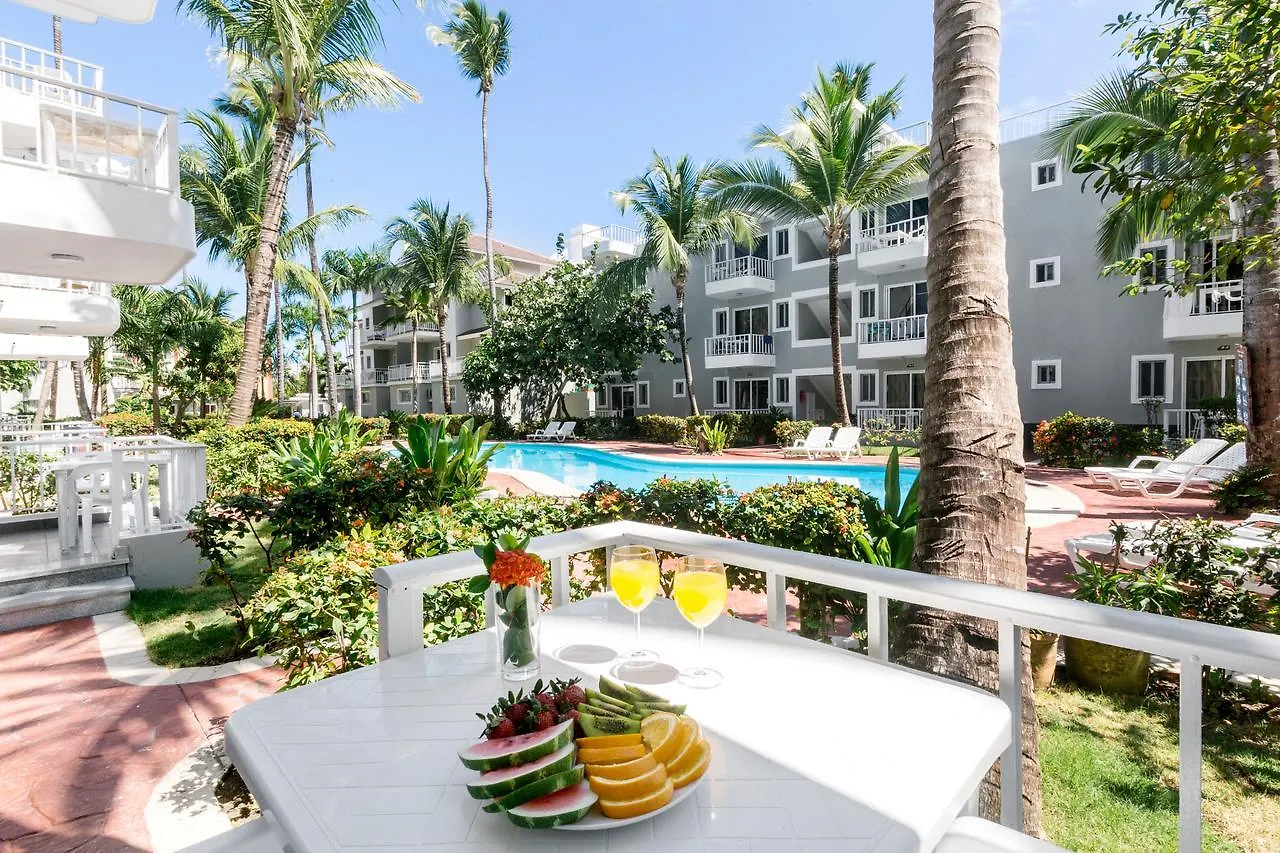 Tropicana Suites Deluxe Beach Club & Pool Punta Cana 4*,