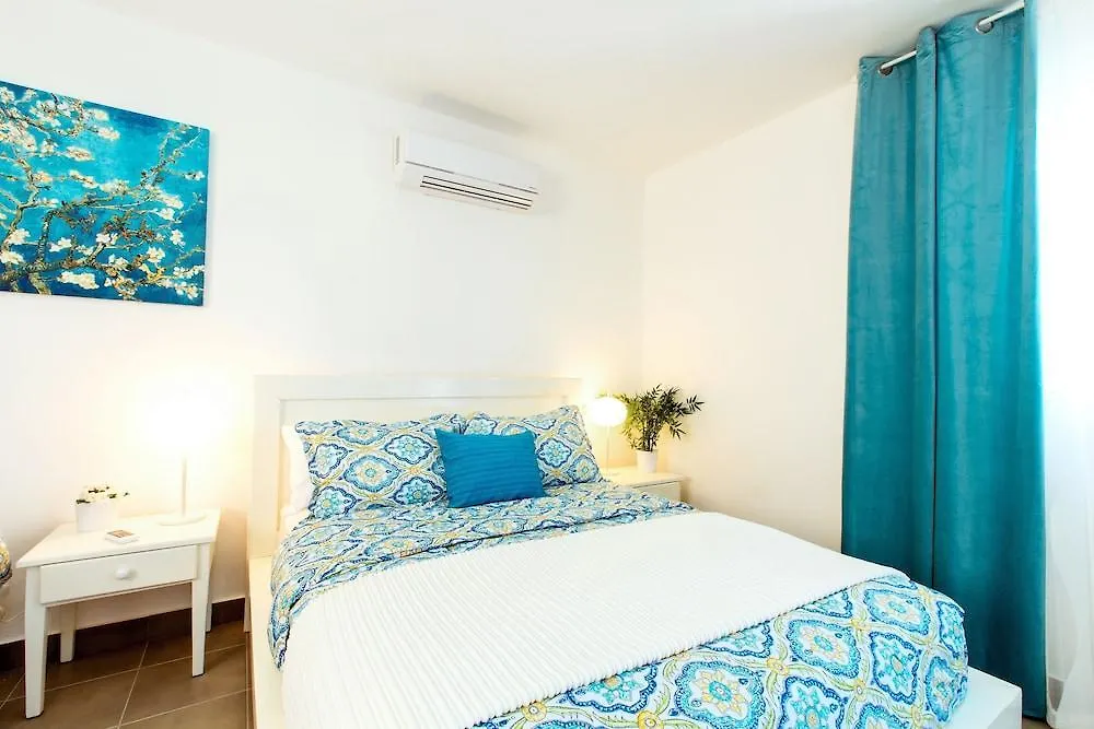 Tropicana Suites Deluxe Beach Club & Pool Punta Cana 4*,